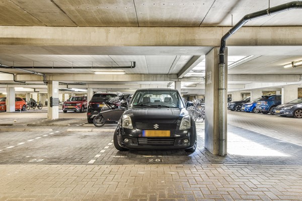 Medium property photo - Fanny Blankers-Koenlaan 30, 1061 MG Amsterdam